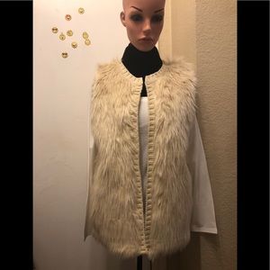 New “Eyeshadow “ Faux Fur Sweater Vest !!!